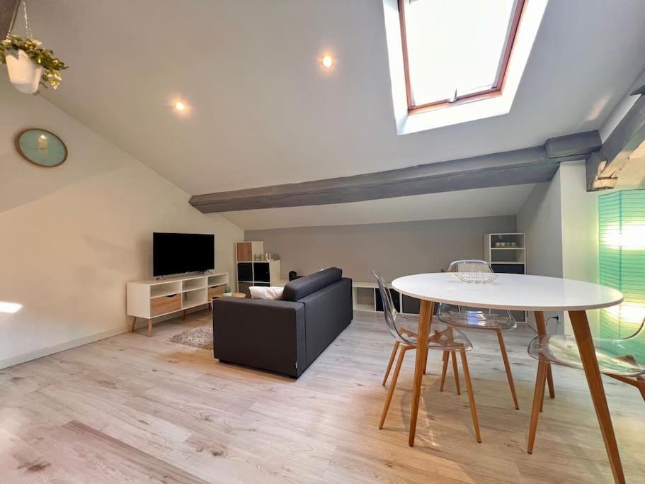 Le Clos Chassaing N5-Wifi-Centre Ville-Climatisation Périgueux Buitenkant foto